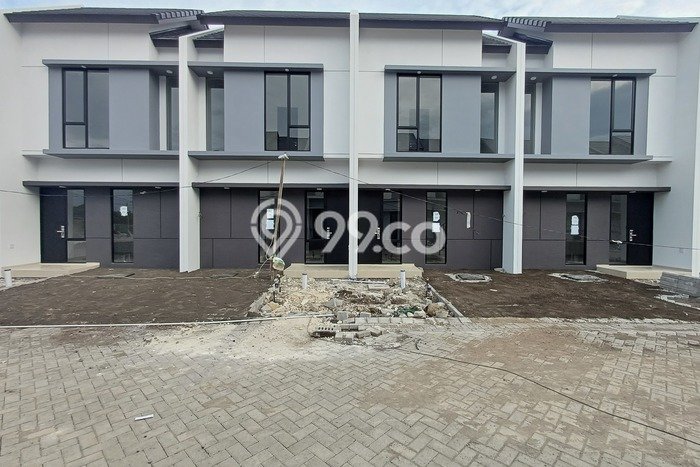 Rumah Luas Asri 2 KT Siap Huni di Wonorejo Surabaya Rumah Luas Asri 2 KT Siap Huni di Wonorejo Surabaya