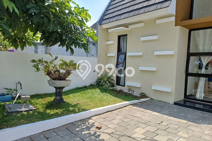 Jual Rumah Murah Meriah Menganti Punya 2 Kamar & LT 90m2 Jual Rumah Murah Meriah Menganti Punya 2 Kamar & LT 90m2