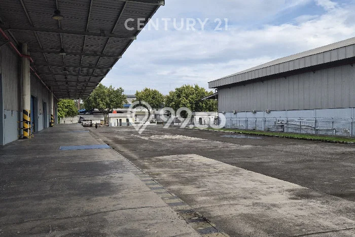 Untuk Disewa Gudang di Lippo Cikarang Cikarang LT 9400m2, LB 6400m2 Untuk Disewa Gudang di Lippo Cikarang Cikarang LT 9400m2, LB 6400m2