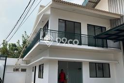 AREA BISNIS! Gudang Kawasan Tangerang Kota, Luas 650m², Jalan Utama AREA BISNIS! Gudang Kawasan Tangerang Kota, Luas 650m², Jalan Utama