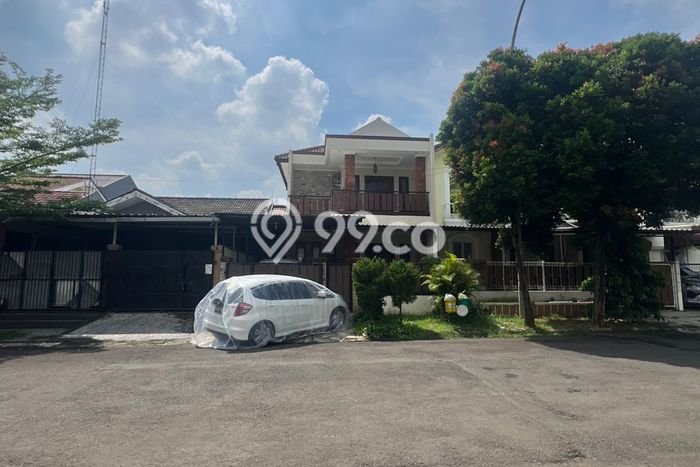 Jual Rumah Mewah Megah Dengan View Eksklusif di BSD, Tangerang Jual Rumah Mewah Megah Dengan View Eksklusif di BSD, Tangerang