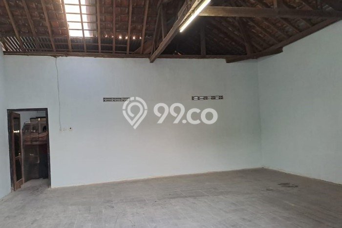 LOKASI STRATEGIS! Gudang For Rent Kawasan Bantul, Luas 500m², Kawasan Komersial LOKASI STRATEGIS! Gudang For Rent Kawasan Bantul, Luas 500m², Kawasan Komersial