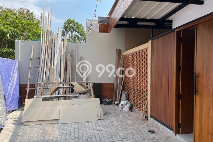 Ruko Disewakan Kawasan Maguwoharjo, Luas 120m², Lokasi Komersial, Jalan Utama Ruko Disewakan Kawasan Maguwoharjo, Luas 120m², Lokasi Komersial, Jalan Utama