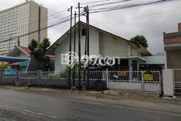 Dijual Rumah Premium dengan Fasilitas Sekitar Komplit di Semarang Selatan, Semarang Dijual Rumah Premium dengan Fasilitas Sekitar Komplit di Semarang Selatan, Semarang