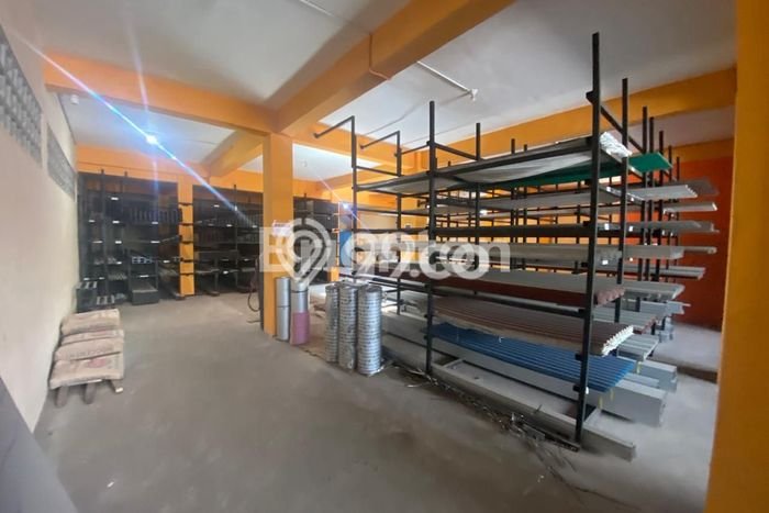 Ruko Kawasan Komersial di Pedurungan, Luas 667m2m², Mainroad Ruko Kawasan Komersial di Pedurungan, Luas 667m2m², Mainroad