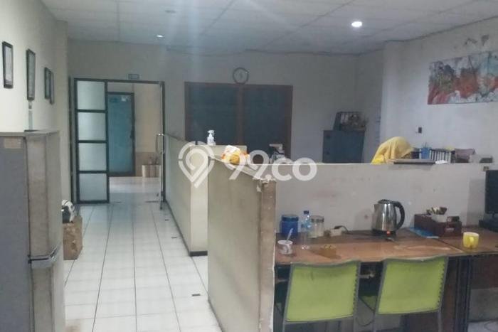Unit Gudang Dijual di Tenggilis Mejoyo Surabaya 600m2 Unit Gudang Dijual di Tenggilis Mejoyo Surabaya 600m2