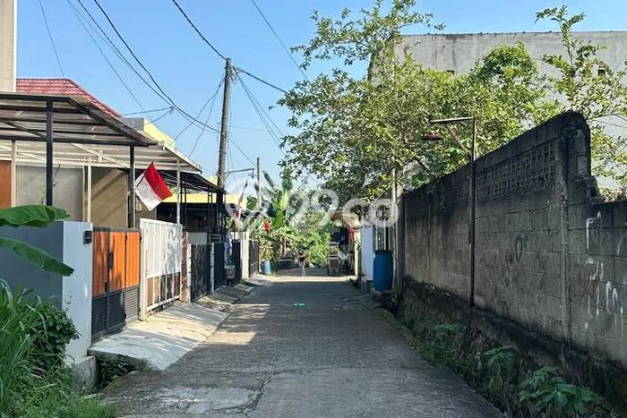 Lahan Kosong Dijual di BSD, Tangerang Selatan, Luas 265m2 Area Strategis Lahan Kosong Dijual di BSD, Tangerang Selatan, Luas 265m2 Area Strategis