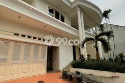 Siap Huni Rumah Mewah 4 Kamar di Cilandak Dekat ke Mana Saja Siap Huni Rumah Mewah 4 Kamar di Cilandak Dekat ke Mana Saja
