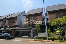 Rumah Strategis kawasan BSD Green Wich, 4 KT, Lingkungan Tenang, Luas 180m² LB 150m² Rumah Strategis kawasan BSD Green Wich, 4 KT, Lingkungan Tenang, Luas 180m² LB 150m²