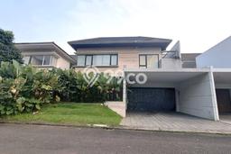 Hunian Idaman Keluarga LB 525m² View Danau di Alam Sutera, Tangerang Hunian Idaman Keluarga LB 525m² View Danau di Alam Sutera, Tangerang