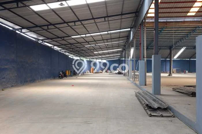 Disewakan Gudang komersial di Legok luas bangunan 1920m2 Disewakan Gudang komersial di Legok luas bangunan 1920m2