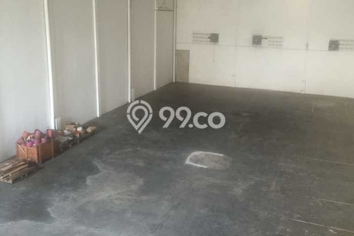 Unit Gudang Dijual di BSD Tangerang Selatan Luas Tanah 360m2, Luas Bangunan 300m2 Unit Gudang Dijual di BSD Tangerang Selatan Luas Tanah 360m2, Luas Bangunan 300m2