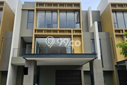 Dijual Rumah Premium dengan Fasilitas Sekitar Lengkap di BSD, Tangerang Selatan Dijual Rumah Premium dengan Fasilitas Sekitar Lengkap di BSD, Tangerang Selatan