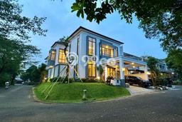 Jual Rumah Luas Elegan Dengan View Eksklusif di BSD, Tangerang Jual Rumah Luas Elegan Dengan View Eksklusif di BSD, Tangerang