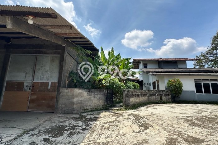 PROSPEK BAGUS! Pabrik di Ciseeng, Luas 500m², Area Komersial PROSPEK BAGUS! Pabrik di Ciseeng, Luas 500m², Area Komersial