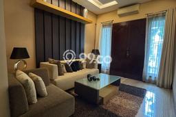 Rumah Luxury Modern Siap Huni di BSD Tangerang Rumah Luxury Modern Siap Huni di BSD Tangerang