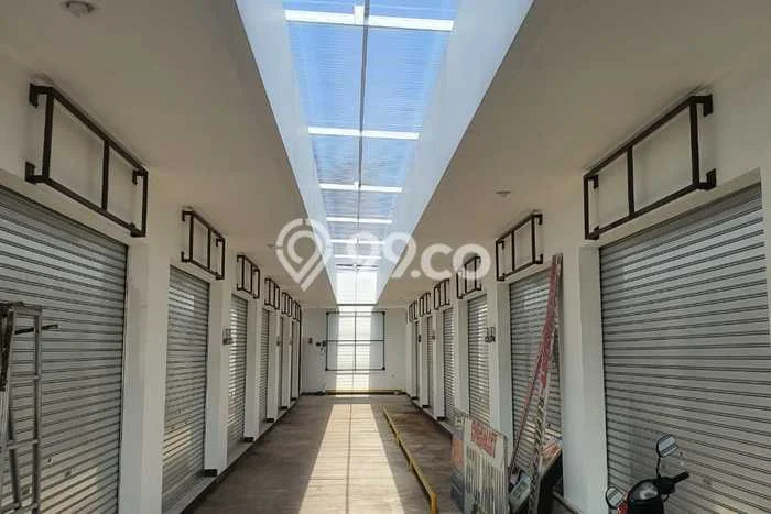 Dijual! Ruko di Kopo Bandung LT 330m2 / LB 200m2 Kawasan Bisnis Dijual! Ruko di Kopo Bandung LT 330m2 / LB 200m2 Kawasan Bisnis
