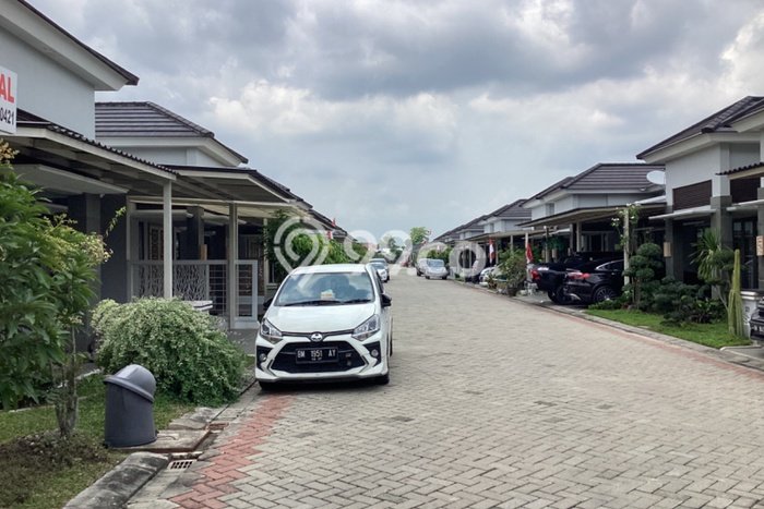 Dijual Cepat Rumah Favorit Siap Huni LB 130m2 di Bukit Raya, Pekanbaru Dijual Cepat Rumah Favorit Siap Huni LB 130m2 di Bukit Raya, Pekanbaru