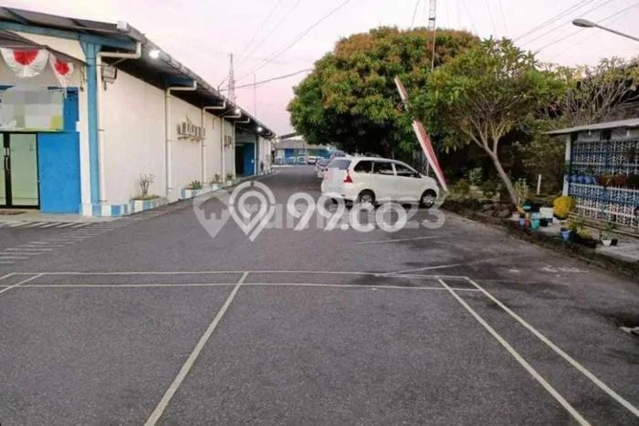 Unit Gudang disewakan di Kebakkramat Karanganyar dengan LT 9500m2 / LB 4600m2 Unit Gudang disewakan di Kebakkramat Karanganyar dengan LT 9500m2 / LB 4600m2