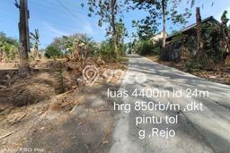 Tanah di Gondangrejo, Karanganyar Luas 4400m2 Dijual Segera Tanah di Gondangrejo, Karanganyar Luas 4400m2 Dijual Segera