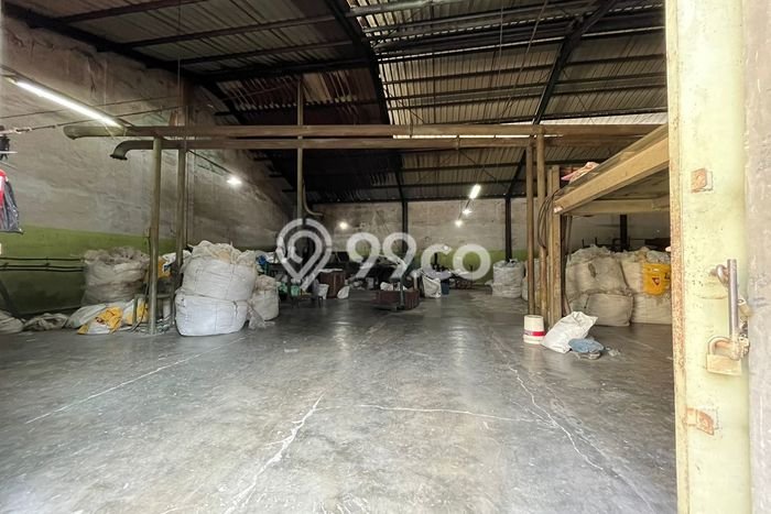 Gudang Dijual Lokasi Stratagis di Grogol Sukoharjo Cocok untuk Investasi Gudang Dijual Lokasi Stratagis di Grogol Sukoharjo Cocok untuk Investasi
