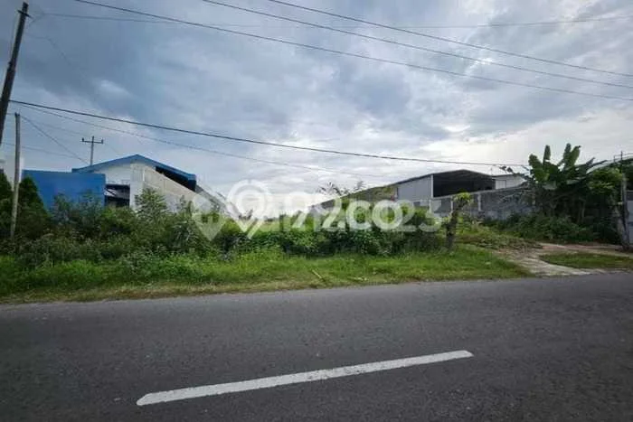 Tanah Kosong Disewakan di Jaten, Karanganyar, Luas 3400m2 Tanah Kosong Disewakan di Jaten, Karanganyar, Luas 3400m2