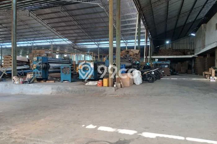 Gudang disewakan lokasi strategis Jepara Jepara 5500m2 Gudang disewakan lokasi strategis Jepara Jepara 5500m2