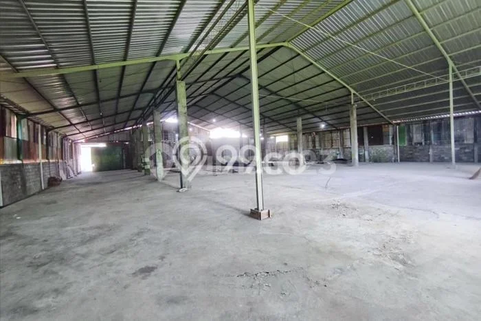 Gudang disewakan di Gondangrejo Karanganyar dengan luas bangunan 1150m2 Gudang disewakan di Gondangrejo Karanganyar dengan luas bangunan 1150m2