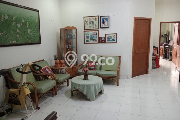 Unit Ruko Dijual di Jakarta Barat LT 110m2 & LB 240m2 Unit Ruko Dijual di Jakarta Barat LT 110m2 & LB 240m2