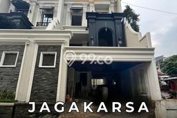 Rumah Budget Favorit Dijual di Jagakarsa LT 160m2 Rumah Budget Favorit Dijual di Jagakarsa LT 160m2