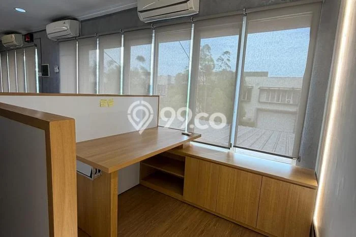 FOR RENT! Gudang di Daan Mogot Cocok untuk Bisnis 300m2 FOR RENT! Gudang di Daan Mogot Cocok untuk Bisnis 300m2
