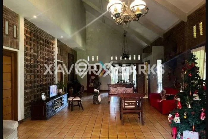 Siap Huni Rumah Mewah 5 Kamar di Banyumanik Dekat ke Mana Pun Siap Huni Rumah Mewah 5 Kamar di Banyumanik Dekat ke Mana Pun