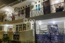 Dijual Kost Strategis di Pesanggrahan, Jakarta Selatan 16 KT, 7 KM, Luas Bangunan 800m2 Dijual Kost Strategis di Pesanggrahan, Jakarta Selatan 16 KT, 7 KM, Luas Bangunan 800m2