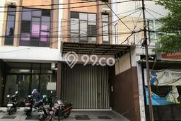 Ruko Bagus Dijual LB 100m2 Lokasi Strategis Jakarta Barat Area Cocok untuk Berbisnis Ruko Bagus Dijual LB 100m2 Lokasi Strategis Jakarta Barat Area Cocok untuk Berbisnis