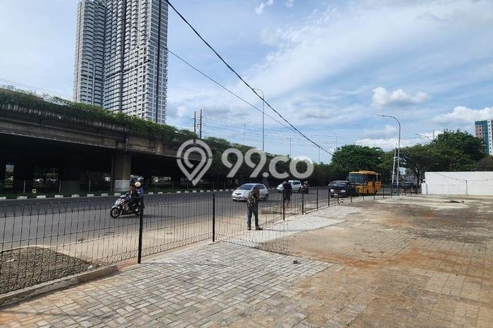 Unit Komersial Dijual di Jakarta Barat LT 1000m2 & LB 1000m2 Unit Komersial Dijual di Jakarta Barat LT 1000m2 & LB 1000m2