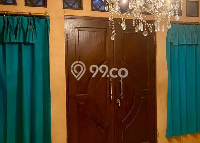 Dijual Kost Strategis di Pesanggrahan, Jakarta Selatan 16 KT, 7 KM, Luas Bangunan 800m2 Dijual Kost Strategis di Pesanggrahan, Jakarta Selatan 16 KT, 7 KM, Luas Bangunan 800m2
