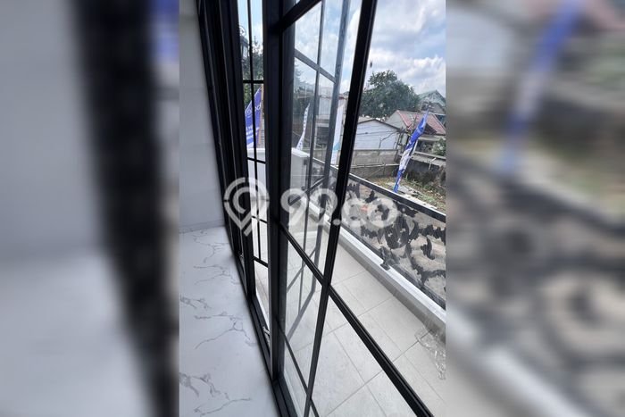 Rumah Modern Cantik 3 KT Bisa Langsung Pindah di Ciracas Rumah Modern Cantik 3 KT Bisa Langsung Pindah di Ciracas