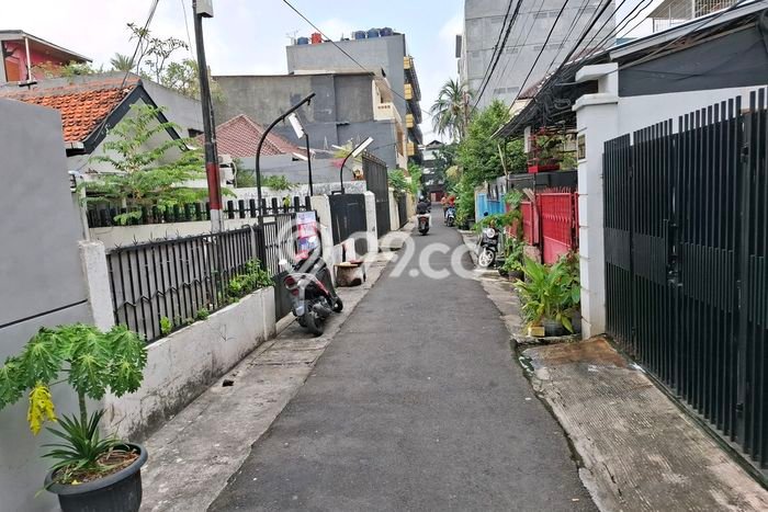 Jual Rumah Luas Elegan Dengan View Eksklusif di Petojo, Jakarta Pusat Jual Rumah Luas Elegan Dengan View Eksklusif di Petojo, Jakarta Pusat