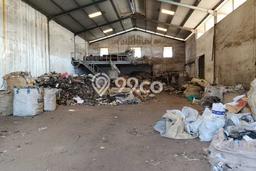 PELUANG EMAS! Gudang Kawasan , Luas 420m2m², Nilai Sewa Tinggi PELUANG EMAS! Gudang Kawasan , Luas 420m2m², Nilai Sewa Tinggi