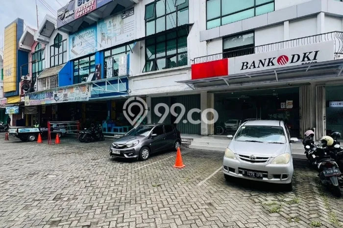 Disewakan Ruko di Kawasan Ramai Pajajaran Luas 300m2 Disewakan Ruko di Kawasan Ramai Pajajaran Luas 300m2