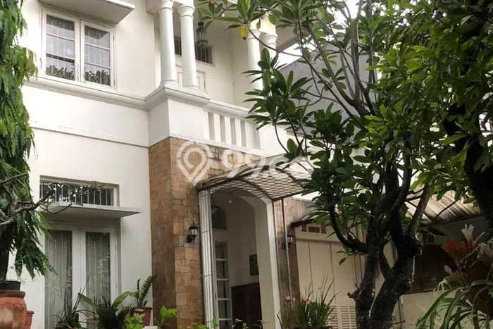 Rumah Modern 5 KT di Cibubur Jakarta Timur Unfurnished Rumah Modern 5 KT di Cibubur Jakarta Timur Unfurnished
