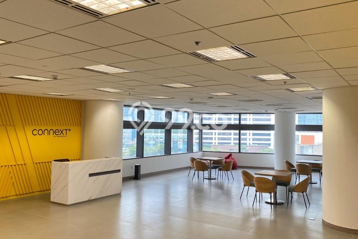 Unit Kantor Disewakan di Sudirman di Area Ramai & Strategis Unit Kantor Disewakan di Sudirman di Area Ramai & Strategis