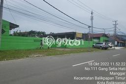 Untuk Dijual! Gudang di Batakan Balikpapan LT 1035m2 / LB 0m2 Kawasan Strategis Untuk Dijual! Gudang di Batakan Balikpapan LT 1035m2 / LB 0m2 Kawasan Strategis