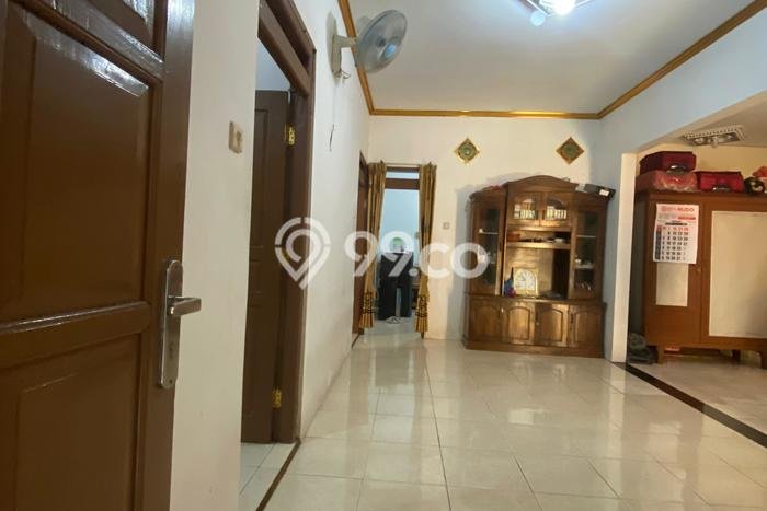 Jual Rumah Favorit Siap Huni LB 150m2 di Semarang Barat, Semarang Jual Rumah Favorit Siap Huni LB 150m2 di Semarang Barat, Semarang