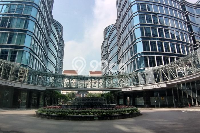 Unit Kantor Dijual di Jakarta Utara LT 217m2 & LB 2334m2 Unit Kantor Dijual di Jakarta Utara LT 217m2 & LB 2334m2
