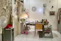 Hunian Cantik Modern Lb 100m2 di Duren Sawit, Jakarta Timur Hunian Cantik Modern Lb 100m2 di Duren Sawit, Jakarta Timur
