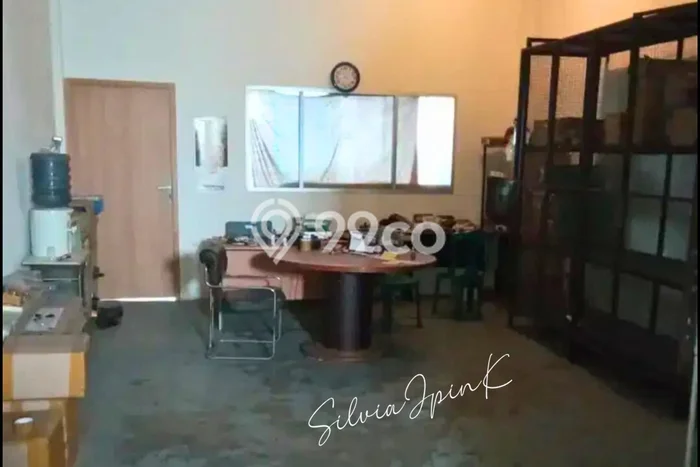 Gudang untuk Disewa di Pusat Jakarta Pusat Luas Bangunan 340m2 Gudang untuk Disewa di Pusat Jakarta Pusat Luas Bangunan 340m2