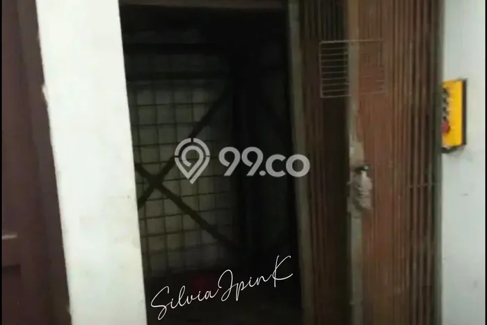 Gudang untuk Disewa di Pusat Jakarta Pusat Luas Bangunan 340m2 Gudang untuk Disewa di Pusat Jakarta Pusat Luas Bangunan 340m2