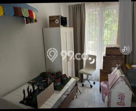 Rumah 2 lantai di Legenda Wisata Cibubur Rumah 2 lantai di Legenda Wisata Cibubur