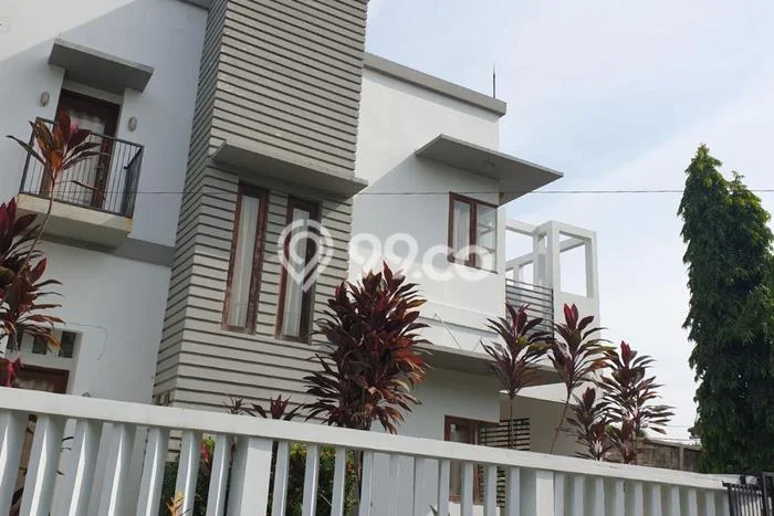 Hunian Cantik Minimalis Lb 270m2 di Cimanggis, Depok Hunian Cantik Minimalis Lb 270m2 di Cimanggis, Depok